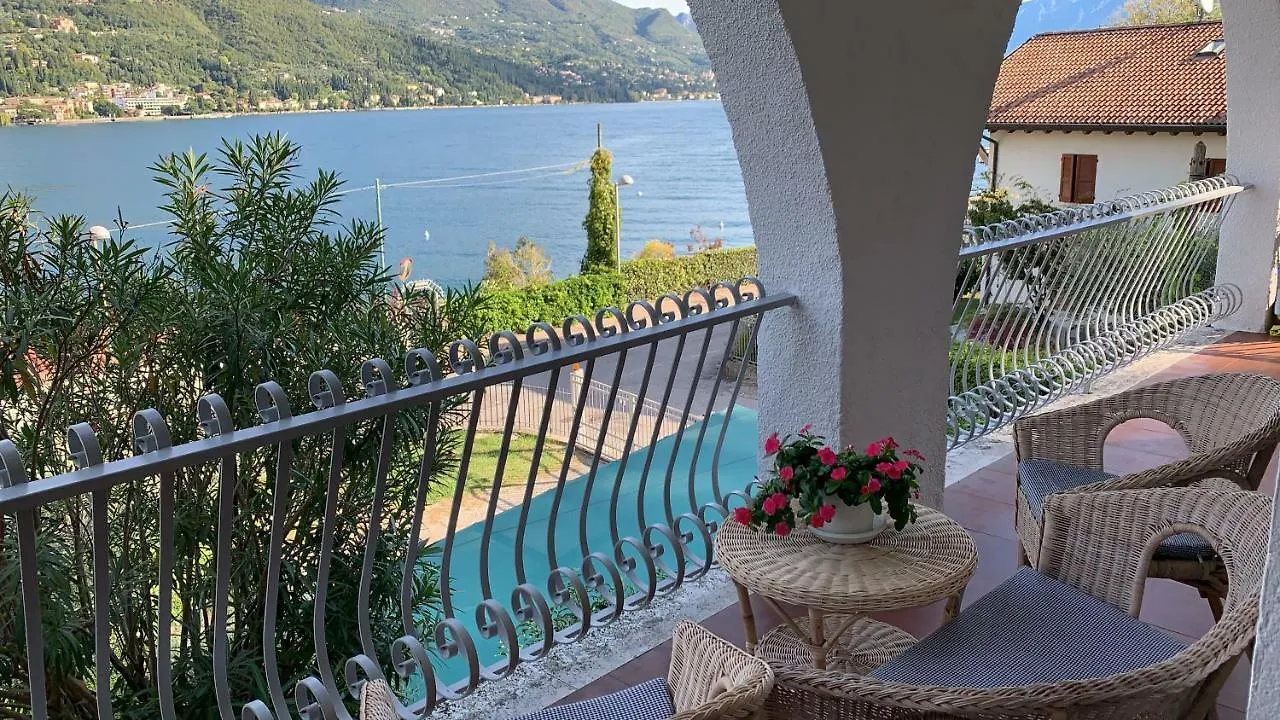 Appartamento Magnolie Garda San Felice del Benaco 0*,  Italia